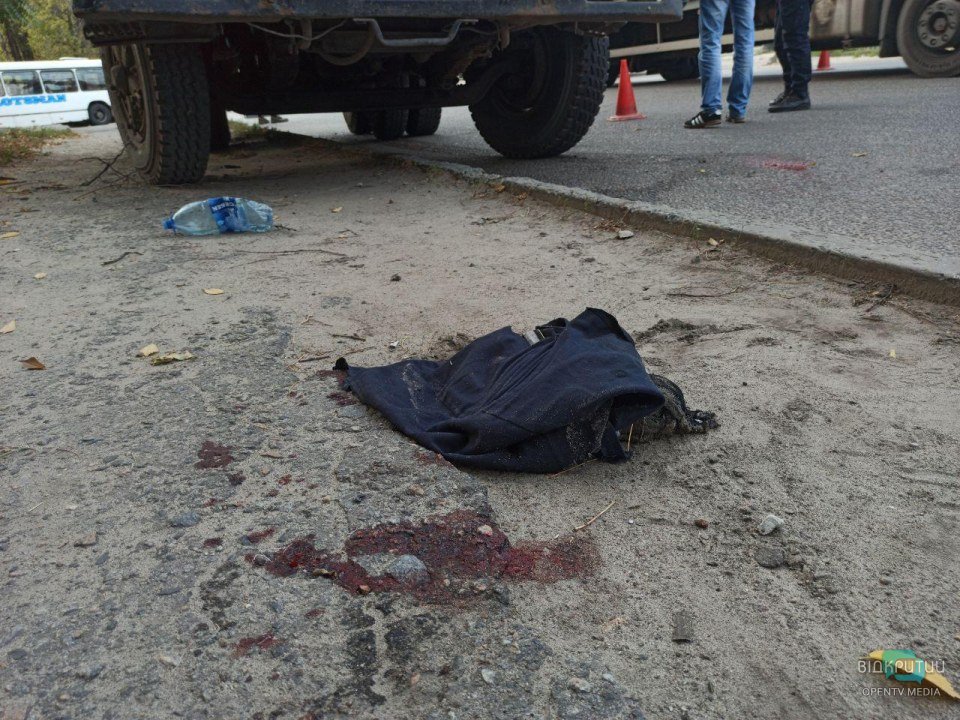 В Днепре на левом берегу сбили 12-летнего мальчика (ФОТО) - рис. 5