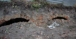 На одной из стройплощадок в центре Днепра нашли дореволюционные "подземелья" - рис. 19