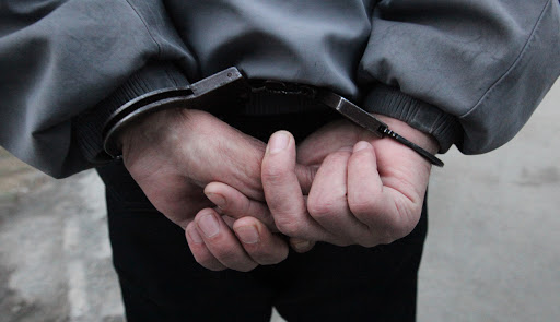 В Никополе задержали мужчину, который ограбил 9-летнего ребенка - рис. 2