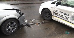 В Днепре водитель иномарки врезался в авто патрульной полиции (ФОТО) - рис. 5