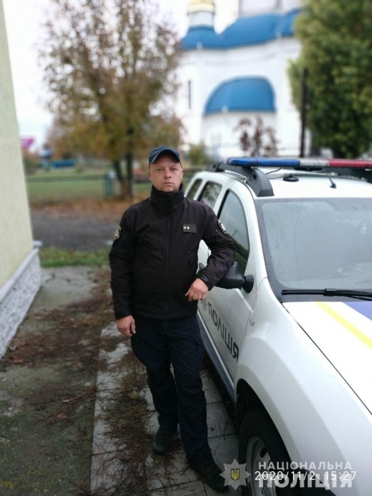 На Днепропетровщине полицейский поехал на дачу и поймал горе-лесоруба - рис. 1