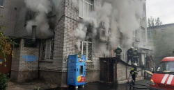 В Днепре загорелись склады сети магазинов EVA (ФОТО, ВИДЕО) - рис. 6