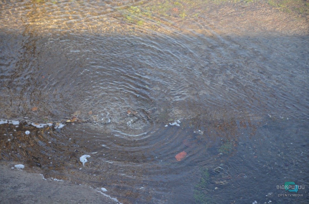Прорыв трубы на набережной в Днепре: когда в городе восстановят водоснабжение (ФОТО) - рис. 5