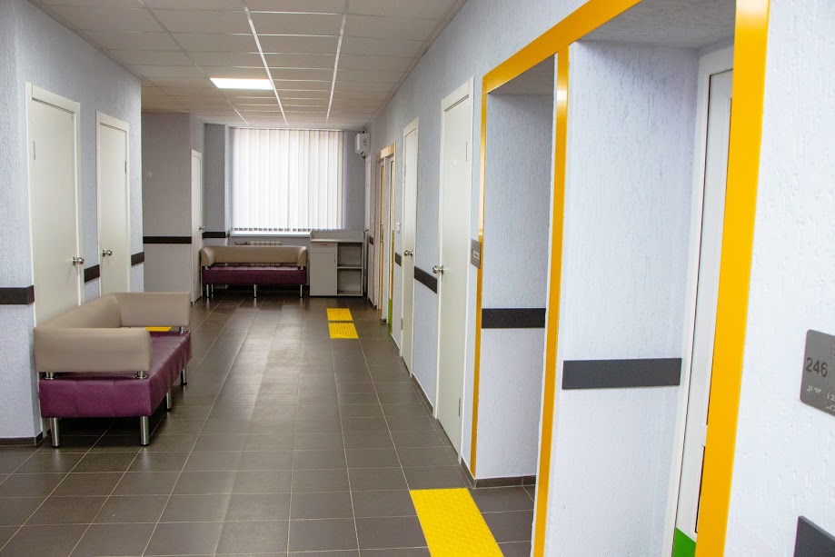 В Днепре отремонтировали центр первичной медико-санитарной помощи №9 - рис. 7