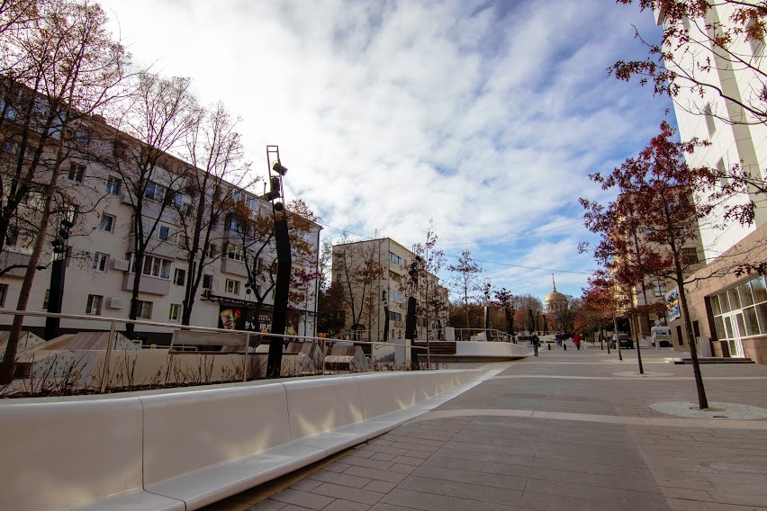 В Днепре завершили масштабную реконструкцию улицы Яворницкого - рис. 5