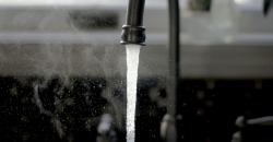 В части Днепра нет воды: что случилось - рис. 11