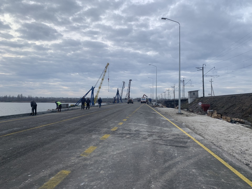 Рекорды мостостроения: переправу возле Никополя возвели за 4 месяца - рис. 5