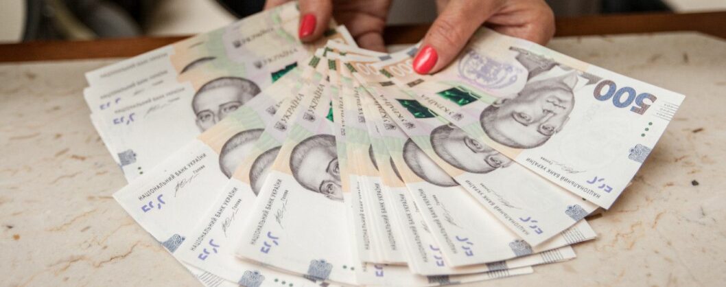 В Днепропетровской области ФОПам начали выплачивать "карантинные" деньги - рис. 1