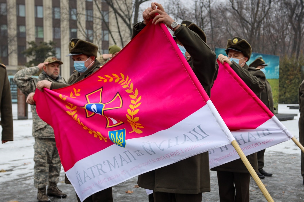 Как в США: в Днепре прошел уникальный церемониал в память о погибших защитниках - рис. 8