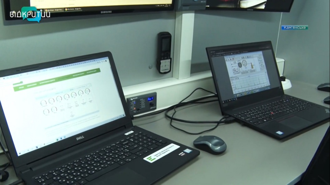 В Каменском работает мобильный центр экологического мониторинга воздуха - рис. 1