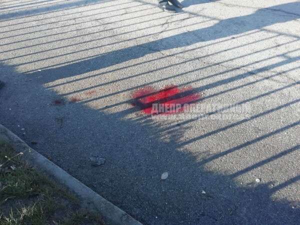 В Днепре на Донецком шоссе легковушка сбила пешехода: мужчина умер - рис. 1