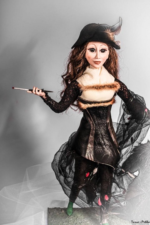 Никопольская художница создала фигурки персонажей из «Мастера и Маргариты» - рис. 2