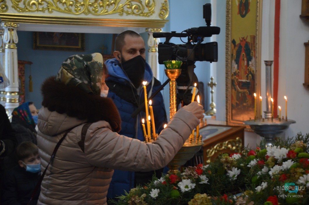Детки из села Китайгород получили сладкие подарки ко Дню Святого Николая - рис. 22