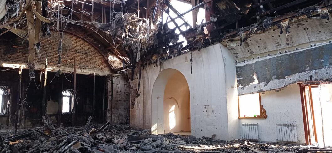 В Днепре начали сбор средств на восстановление сгоревшего храма (ФОТО) - рис. 4