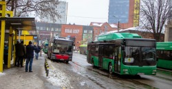 Грязь в салоне и другие нарушения: в Днепре проверяющие сняли с маршрута три автобуса - рис. 17
