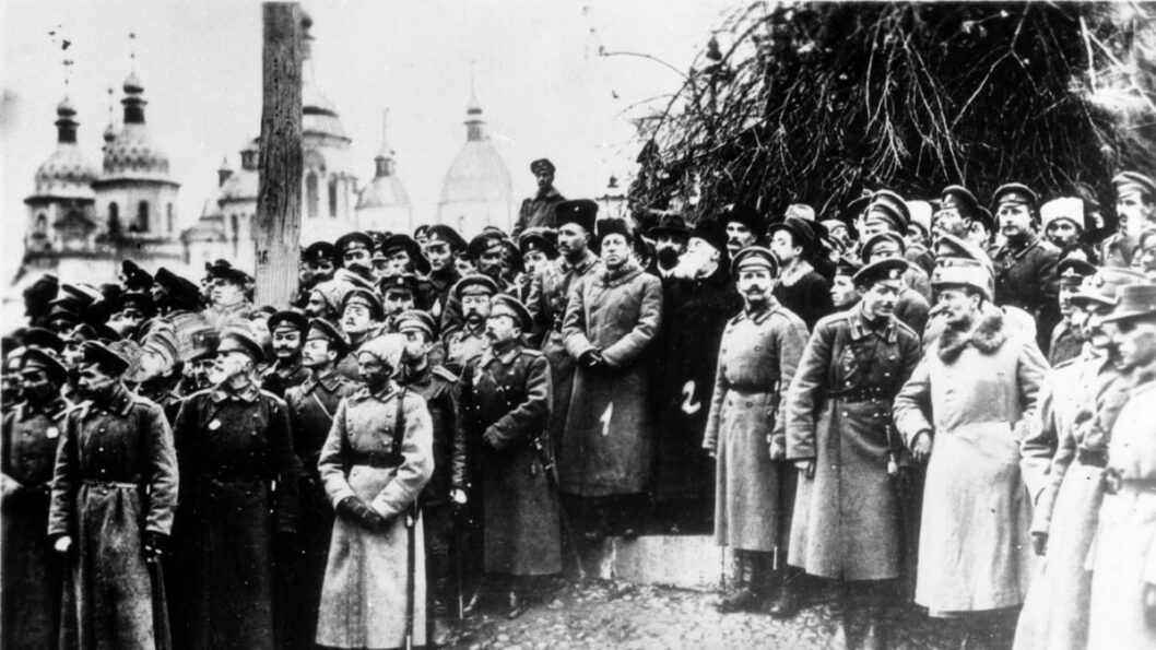 В Днепре открыли выставку посвященную украинской революции 1917-21 годов - рис. 1