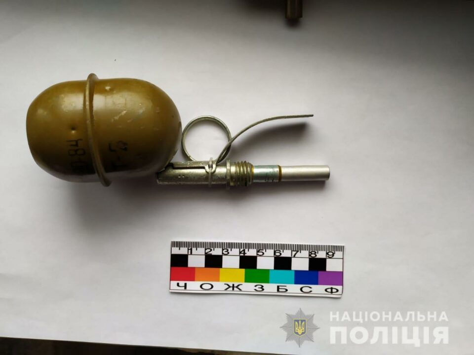 В Днепропетровской области полиция изъяла оружие и боеприпасы - рис. 2