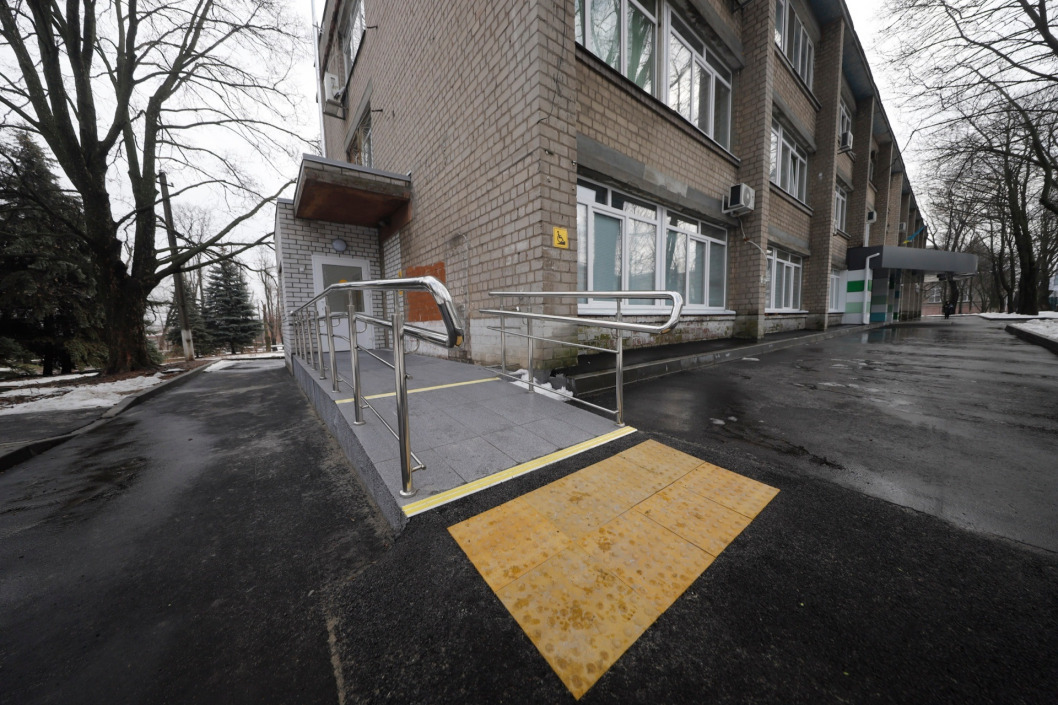 Как в Днепре отремонтировали амбулаторию медцентра №2 - рис. 2