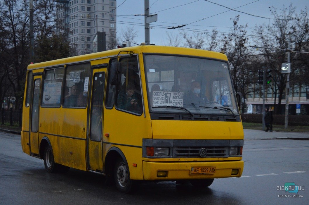 Смерть маршруткам: в центре Днепра полностью отказались от «гробовозок» - рис. 6