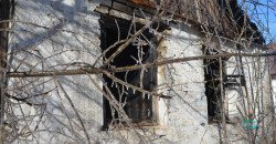 Ночной пожар на Троицкой: сгорела заброшка, где жили бездомные - рис. 8