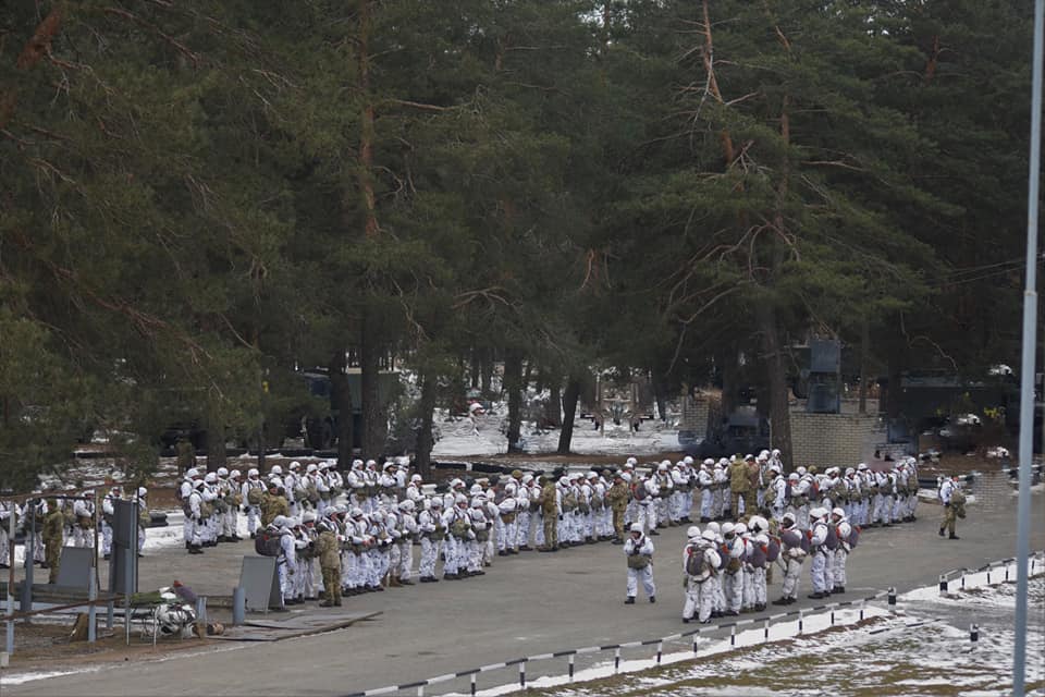 Под Днепром десантники 25-й бригады оттачивают боевое мастерство (ФОТО) - рис. 1