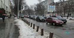 В Днепре идет ледяной дождь: тротуары превратились в каток (ФОТО) - рис. 3