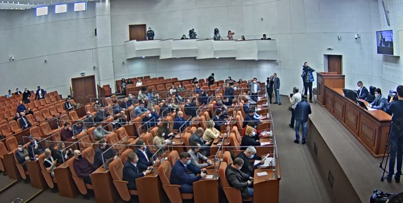 В Днепре стартовала внеочередная сессия горсовета: за что будут голосовать депутаты - рис. 1