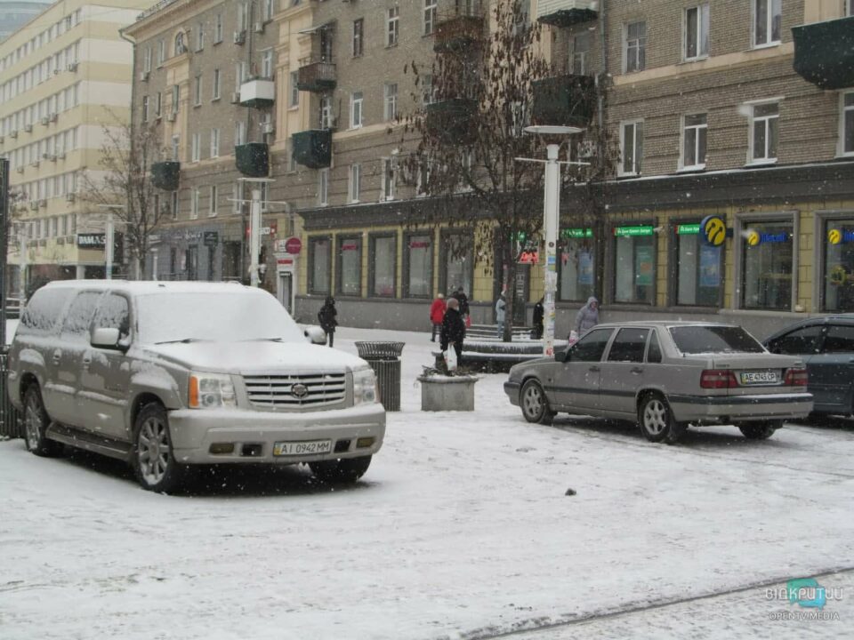 Днепр опять накрыл снегопад: как сейчас выглядит центр (ФОТО) - рис. 11