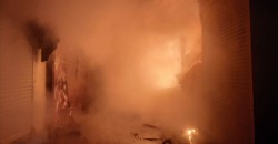 В Днепре на Троицком рынке горели павильоны: есть пострадавшие - рис. 5