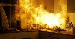 Пожар на кухне: в Днепре из огня спасли 47-летнего мужчину - рис. 21