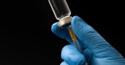 В Таиланде отменили вакцинацию препаратом AstraZeneca: возможно возникновение тромбов - рис. 17