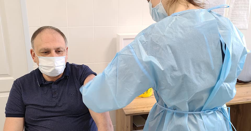 Первые 100 спасателей Днепропетровщины вакцинировались от коронавируса - рис. 5