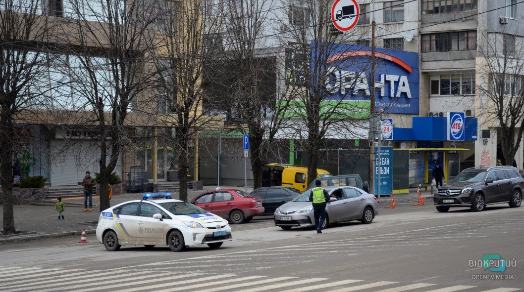 «Борьба продолжается»: в центре Днепра прошел марш ко Дню добровольца (ФОТО) - рис. 12