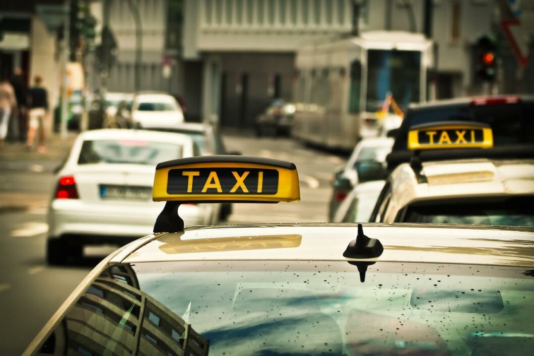 В Днепре задержали водителя такси, избившего пассажирку: что говорит пострадавшая - рис. 3