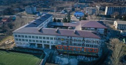 Витражи и яркие цвета: в Днепропетровской области реконструируют Петропавловскую школу №2 - рис. 5