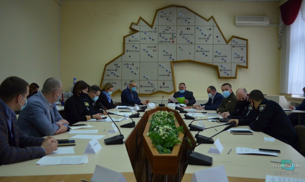В Днепропетровском облсовете обсудили план борьбы с наркозависимостью среди детей - рис. 13