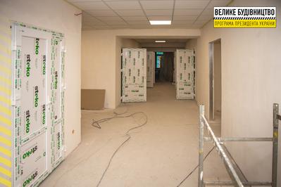 Современная операционная и цифровой рентген-аппарат: в Покрове реконструируют приемное отделение городской больницы - рис. 1