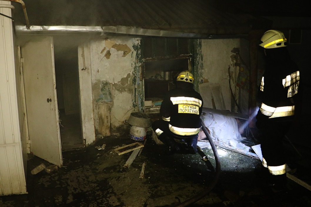 Ночью в Днепре случилось два пожара с погибшей и пострадавшими (ФОТО + ВИДЕО) - рис. 3