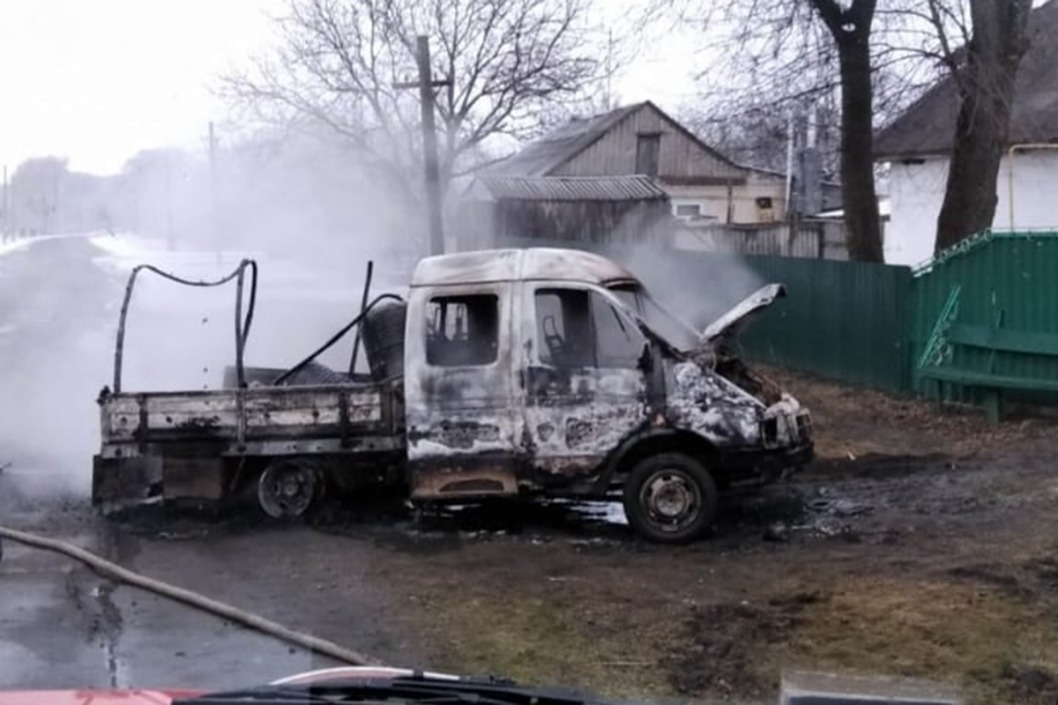 В Новомосковском районе сгорела «ГАЗель» - рис. 1