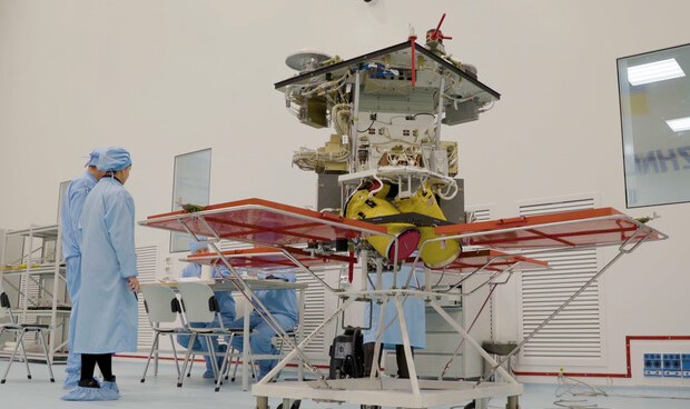 Компания Илона Маска может запустить в космос сделанный в Днепре спутник - рис. 1