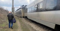 На Днепропетровщине сошел с рельсов скоростной поезд - рис. 3