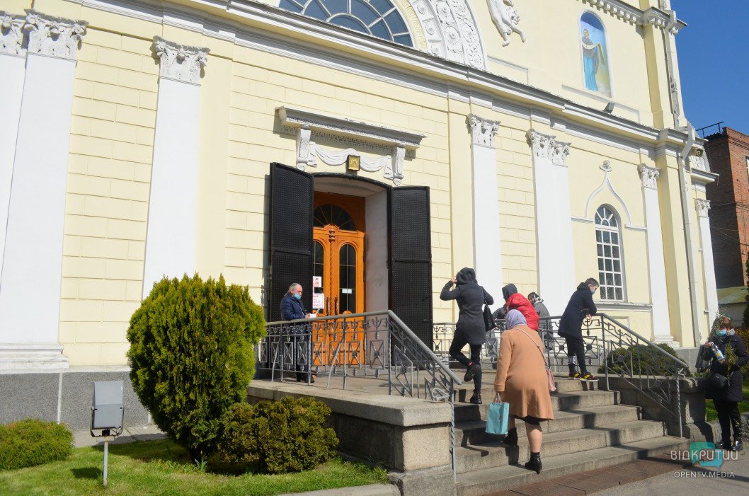 Как православные Днепра празднуют вербное воскресенье (ФОТО) - рис. 2