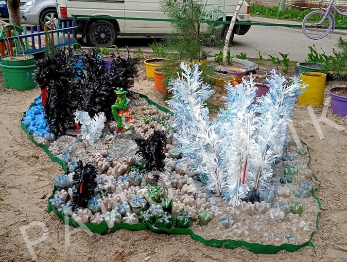 Сити-арт по-днепровски: в одном из дворов появились необычные инсталляции (ФОТО) - рис. 5