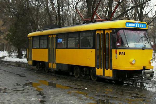 В Днепре 3 апреля изменится маршрут трамвая №5 - рис. 1