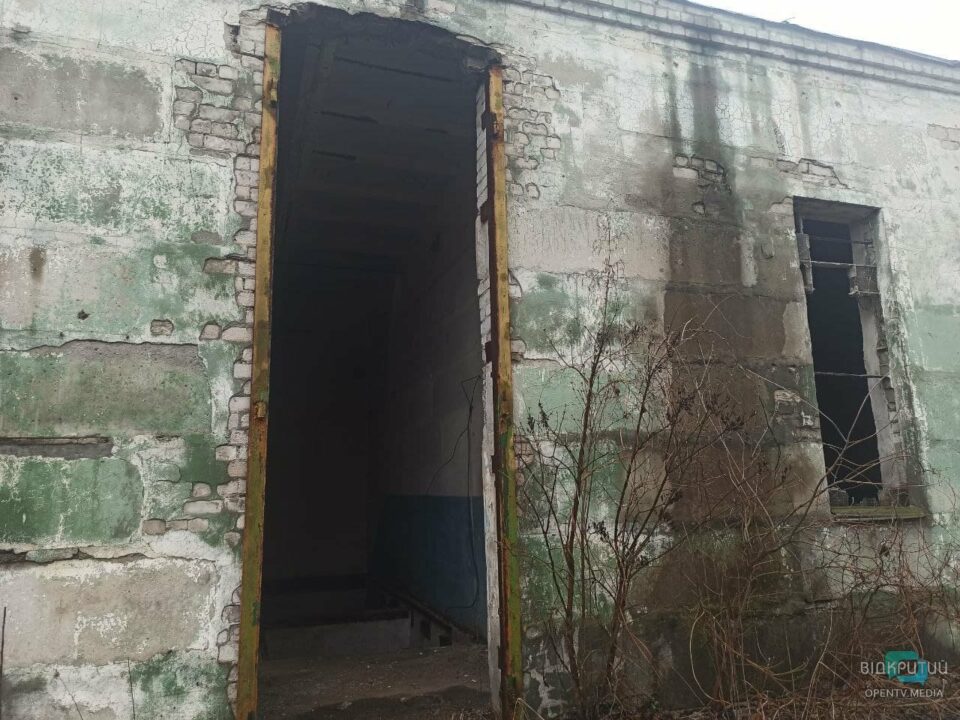 На окраине Днепра нашли заброшенную насосную станцию (ФОТО) - рис. 1