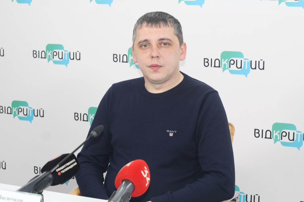 Не тільки кермують: як транспортники Дніпра озеленюють місто - рис. 1