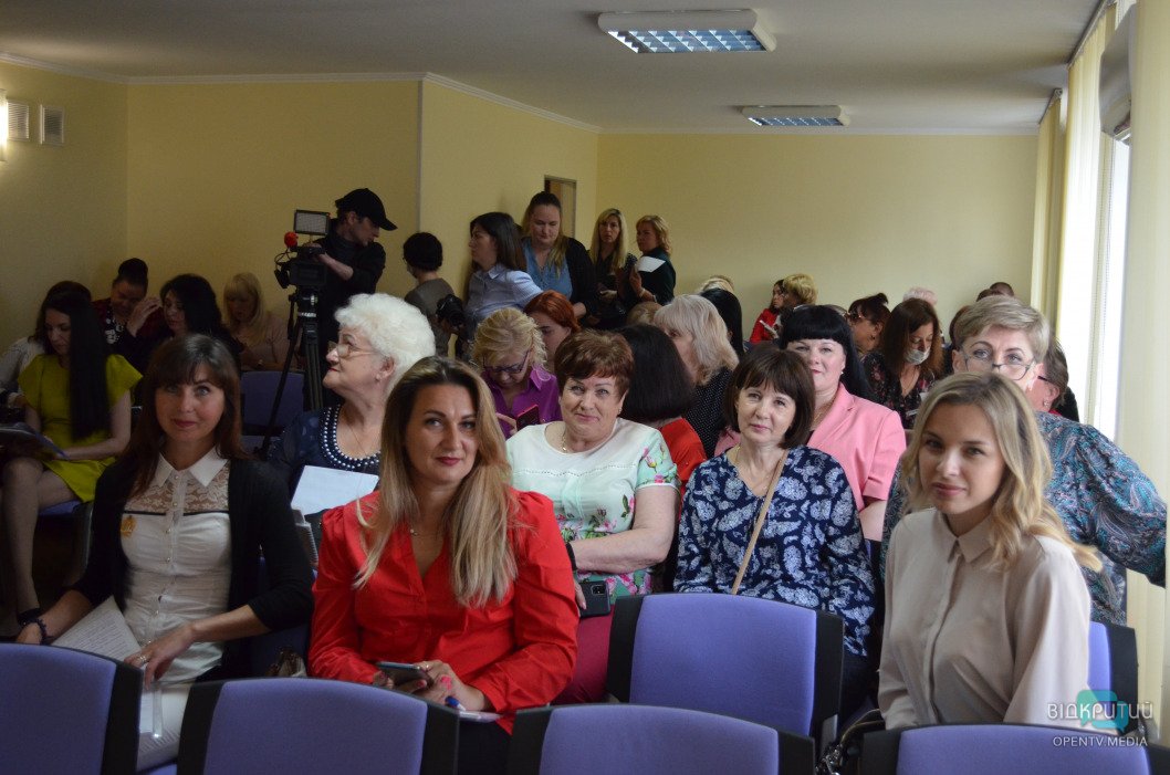 Наталья Королевская: «Поддержка материнства и защита детей - главные задачи для Украины» - рис. 4