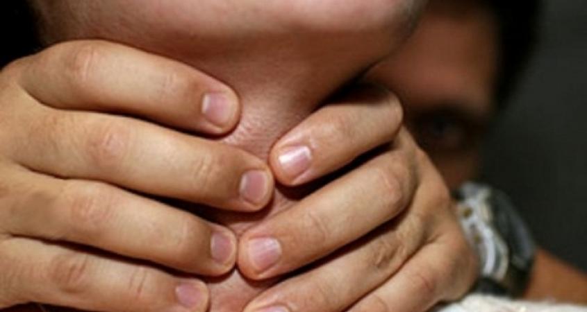 На Днепропетровщине 32-летний ранее судимый мужчина задушил знакомую - рис. 1