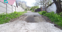 Своими силами: жители одной из улиц Днепра сами отремонтировали дорогу - рис. 21