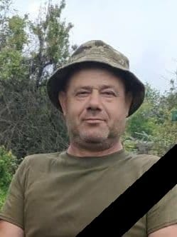 В результате обстрела в зоне ООС погиб боец из Днепропетровской области - рис. 1
